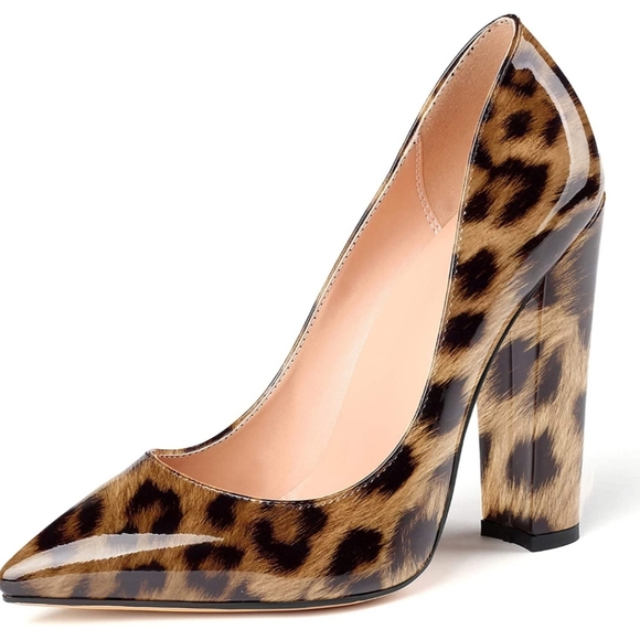 Shoes - Picture 2 of 5